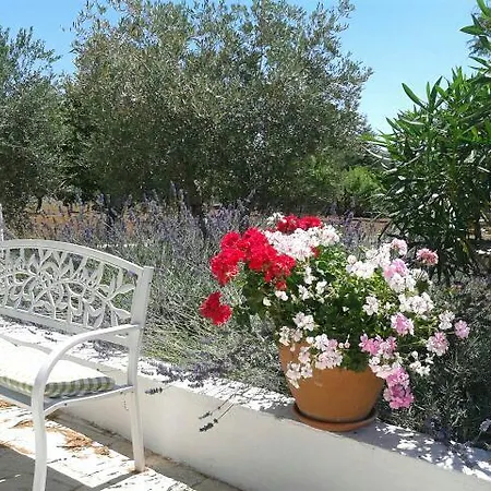 Trulli A Frascarosa مارتينا فرانكا