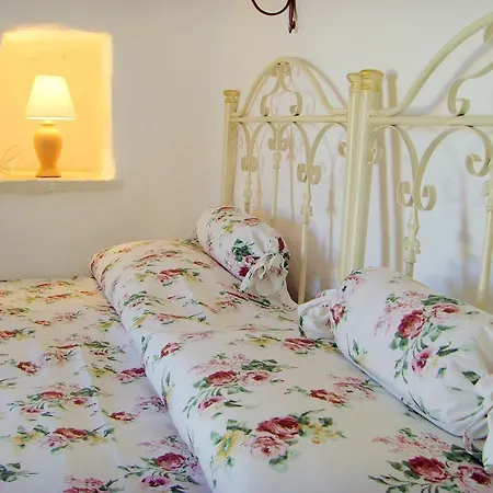 فندق مبيت وإفطار Trulli A Frascarosa