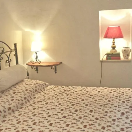 فندق مبيت وإفطار Trulli A Frascarosa *